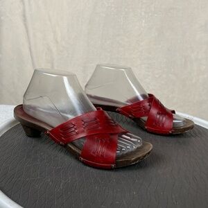 Vintage 70's Michael Kors Wooden Kitten Heel Red leather slip On Sandal size 8